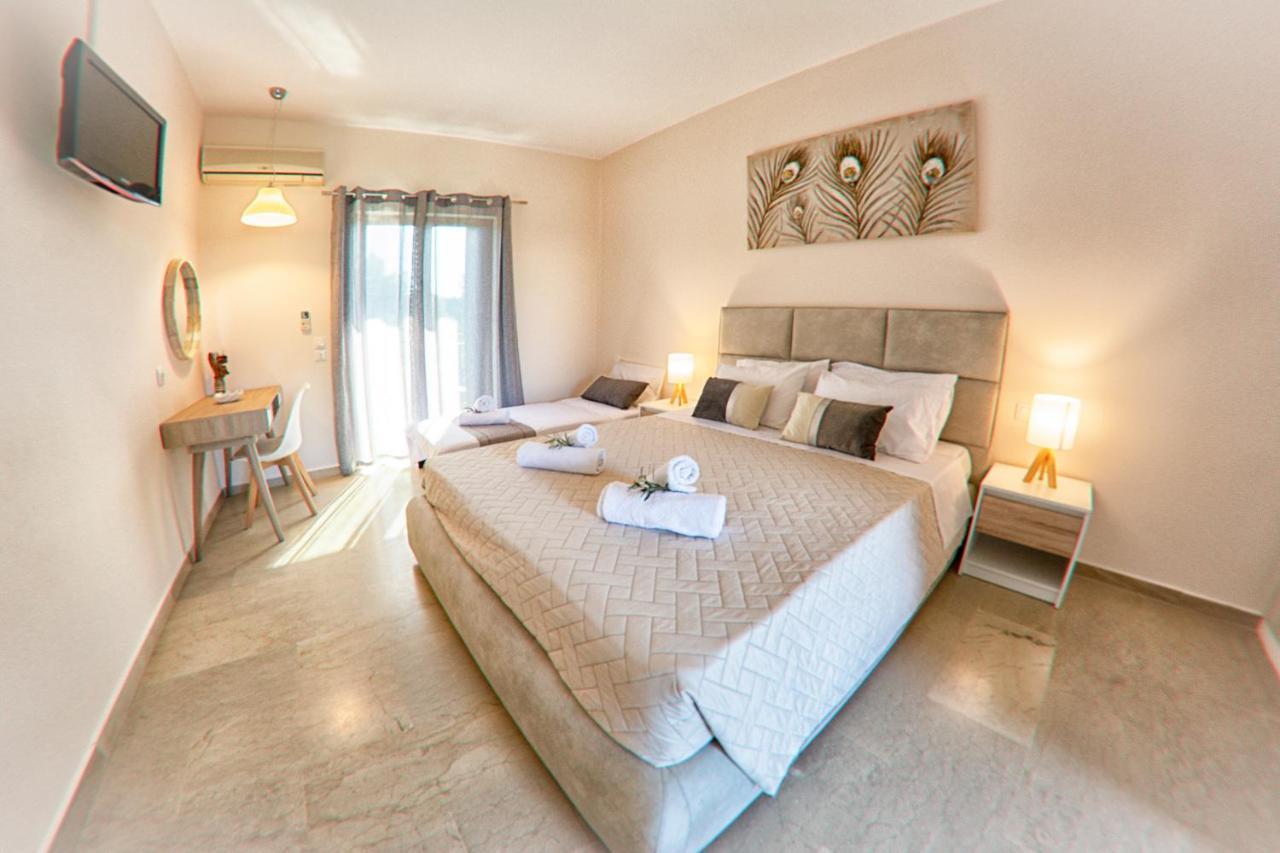 Costas Apartments Mesongi Bagian luar foto
